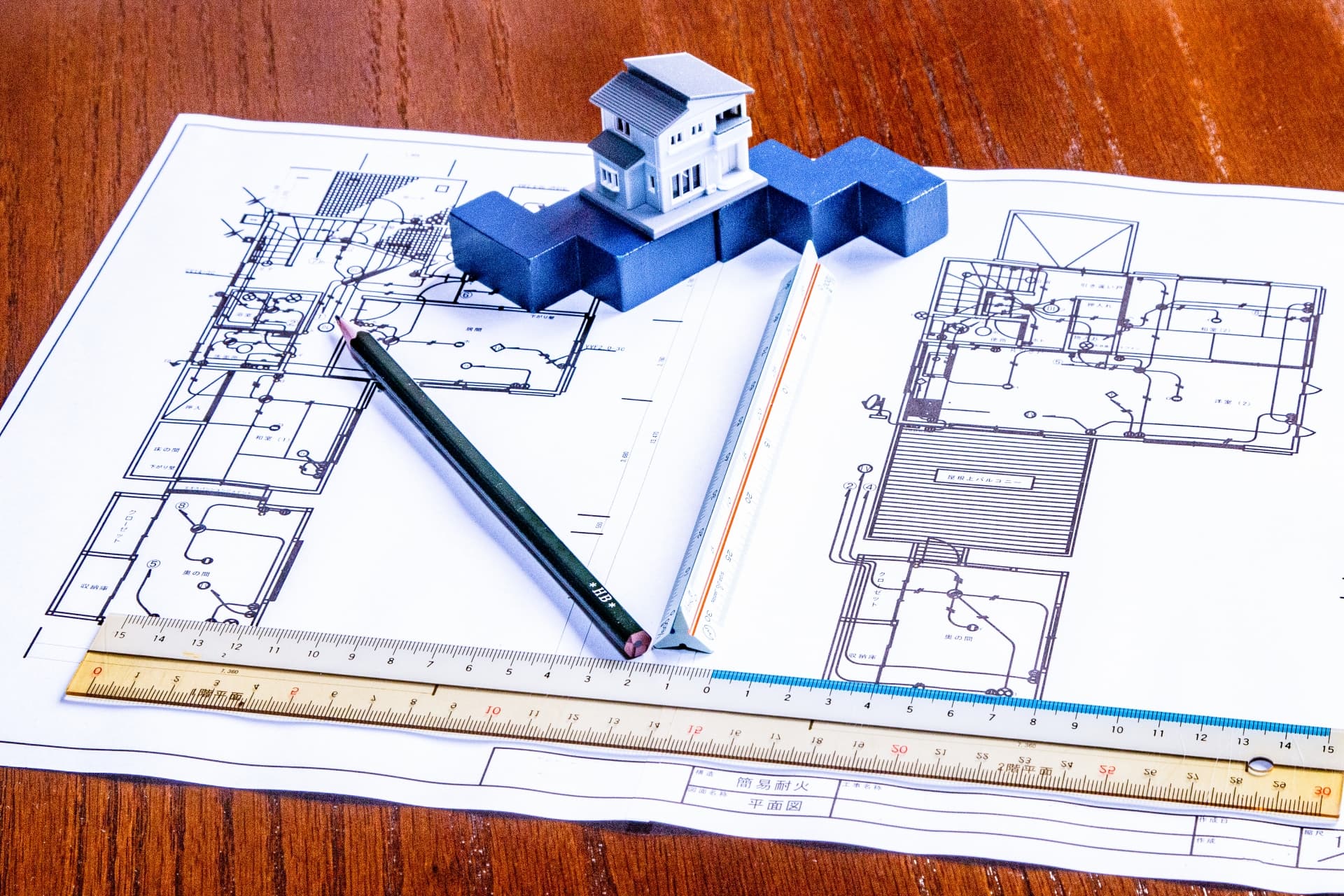 図面と鉛筆と定規